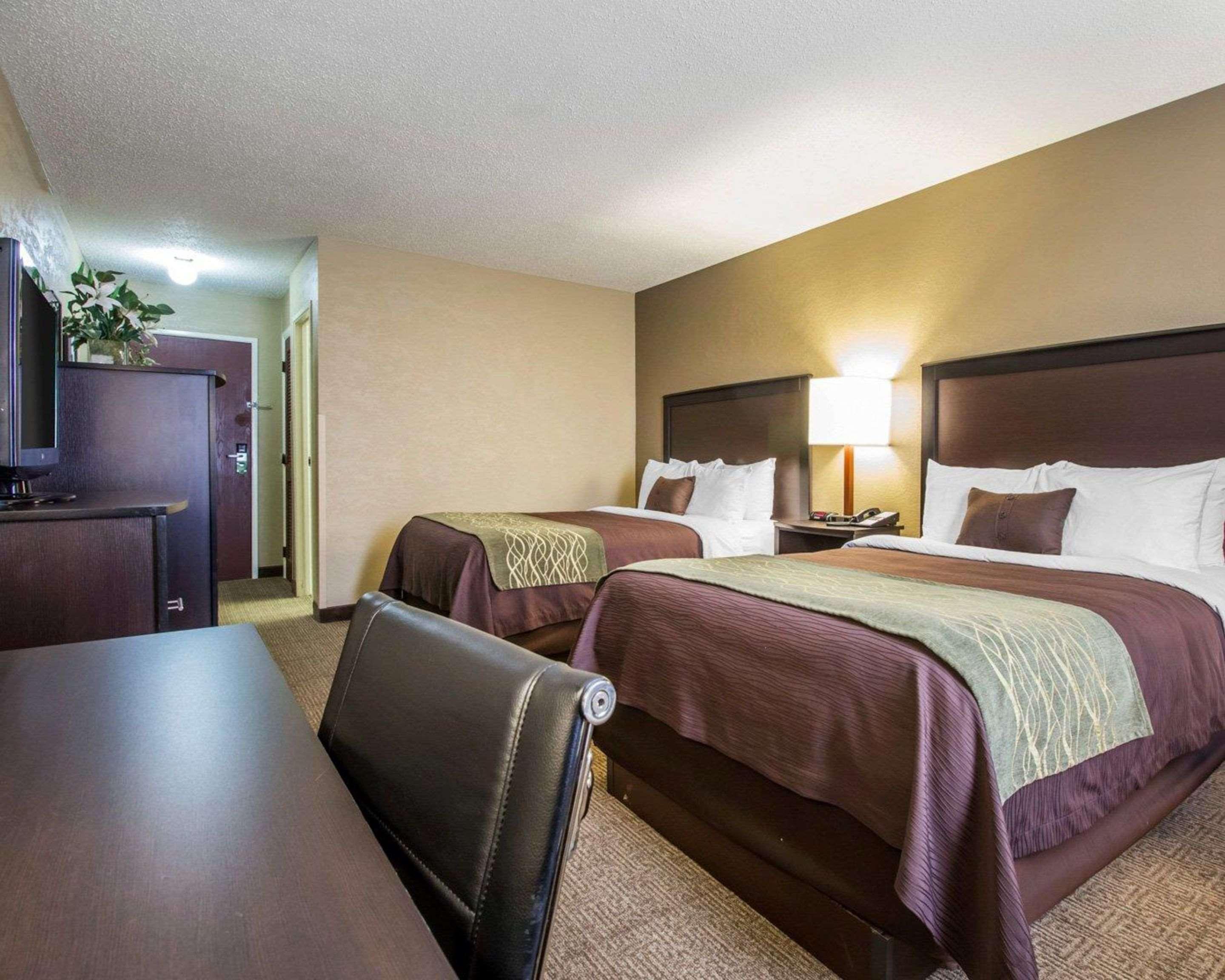 Quality Inn Harlan Bagian luar foto