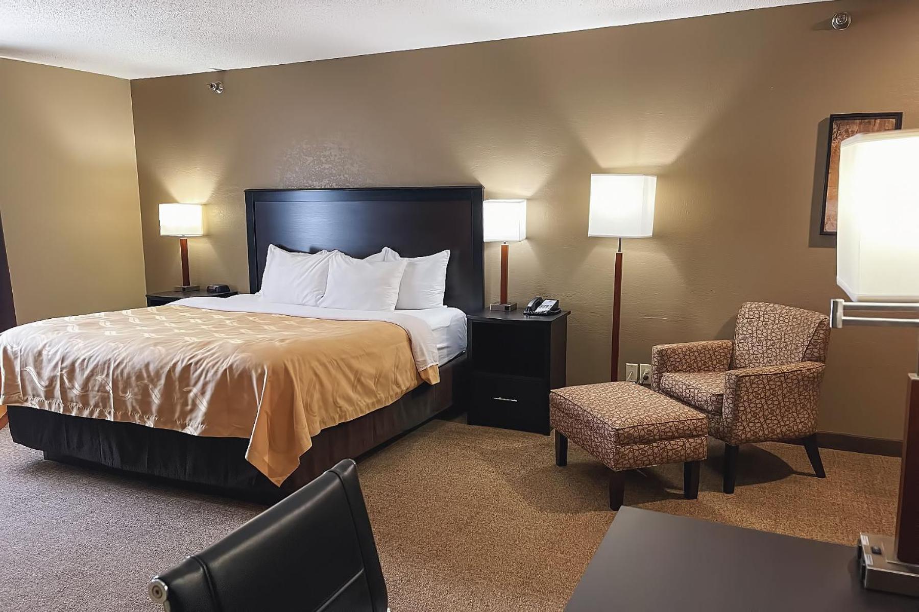 Quality Inn Harlan Bagian luar foto