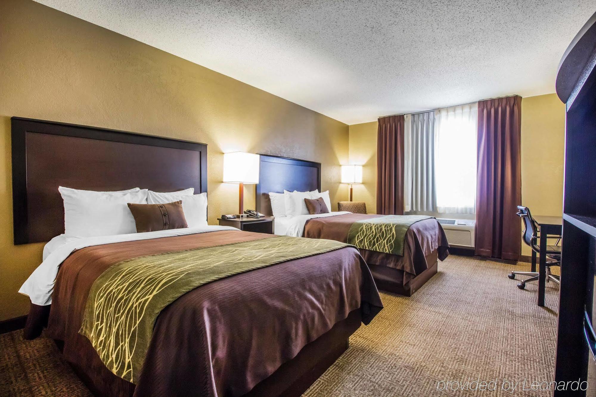 Quality Inn Harlan Bagian luar foto