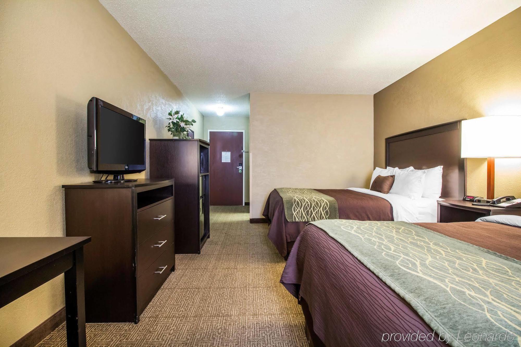 Quality Inn Harlan Bagian luar foto